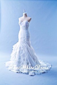 401W005 Trumpet Vera Wang Pleated Layered Rose Ruffles Sweet Heart Tube Wedding Dress Designer Malaysia