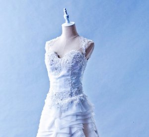 412W02 MM Vera Lace top A line Top Malaysia Wedding Dress Designer Rental