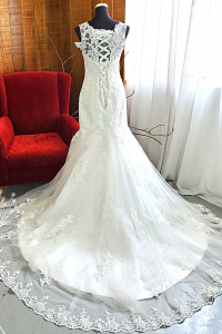 412W03 MM Strap Trumpet Tieback Illusion cover back b