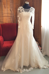 13 French Embroidered Lace Long Sleeves Ivory Wedding Dress A line Flare Baju pengantin Kahwin Malaysia Muslimah bride Church