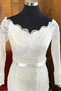 27 Off Shoulder Long Sleeves French Chantilly Lace Gaun Baju Pengantin Muslimah Kahwin Nikah Sanding Malaysia Kuala Lumpur Petaling Jaya