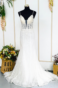 203BYW02 Caleena Spaghetti Straps Deep V lace Glitters trumpet wedding dress Malaysia bride gown rental