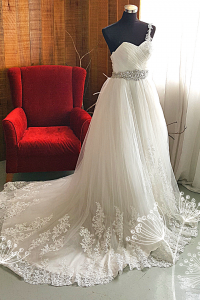 503W02 IS One Shoulder Lace Princess a RM600