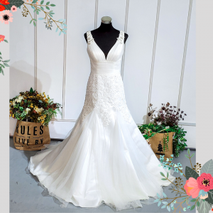 610CCW03 V neck Trumpet pleated bust V back Mermaid Wedding Gown rental Kuala Lumpur