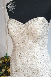 610CCW04 Sweet Heart Fully beaded sequin Trumpet f