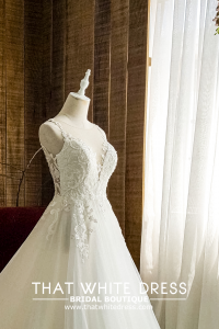 910BY05W02 Barrie Strap V illusion neck A line lace train b  Low Back Button Bridal Gown Signature Designer Custom make rental Kuala Lumpur