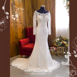 2012BY09W01 Evita Long Sleeves Boat Straight Lace Trumpet Button Back a Gaun Pengantin Muslimah Malaysia sewa Kahwin Nikah