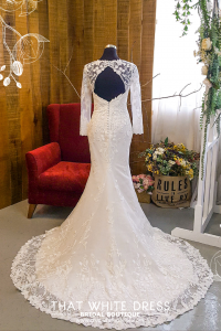 211BY11W01 Hailey Long Sleeves Lace OpenKeyhole Back Trumpet c Baju Majlis Kahwin Nikah Sanding Malaysia tempah sewa 