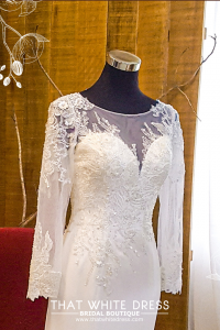 211BY11W03 Ashley Long Sleeves Button back Silk Satin Lace Sheath Silver trumpet c Baju Majlis Kahwin Nikah Sanding Malaysia tempah sewa