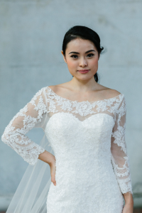 608LL04 LL Soie Low V neck illusion Silk Satin 30 (7) Gaun Pengantin Muslimah Malaysia sewa Kahwin Nikah