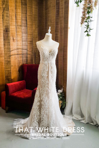 910LLW03 Vinona Champagne strap V mermaid e Bride Wedding Event Reception Dinner Dress rental Malaysia