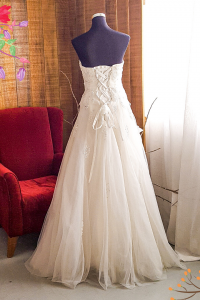 401W014 HH A line floral lace Heart Shape Pink Belt b Plus Size Bride Gown Rental Malaysia