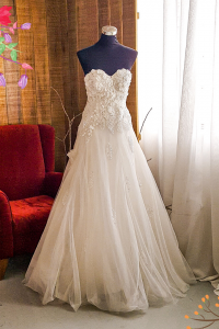 401W014 HH A line floral lace Heart Shape Pink Belt a Plus Size wedding gown malaysia