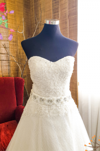 405WL01LL Plus Size Sweet Heart A line Belt g Plus Size Bride Malaysia Dress Rental