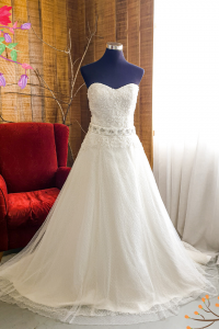 405WL01LL Plus Size Sweet Heart A line Belt Plus Size wedding gown malaysia