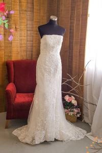 405WL07 Plus Straight Tube Trumpet Lace Highwaist c Plus Size Bride Malaysia Dress Rental