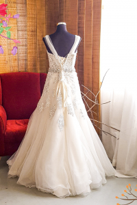502WL02 XJ Plus A line Silver Alencon Lace Top b Plus size Bride Event Reception Dinner Dress rental Malaysia