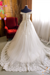 601WL06 BR Plus Off Shoulder Princess h Plus Size Wedding Dress Malaysia