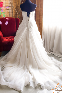 603LLWL01 LL Plus Sweet Heart Organza Pleated A line Nur b Plus Size Bride Malaysia Dress Rental