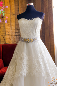 605XJWL01 XJ Plus Sweet Heart A Line Lavender Belt b Plus Size Bride Gown Rental Malaysia 