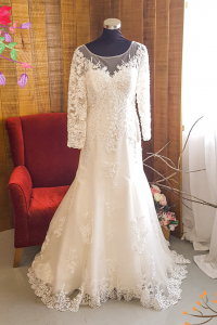 76LLWL02 LL Plus Long Sleeves Boat Neck A line a Plus Size wedding gown malaysia, , 