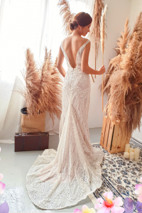 906BY04W02 Darina Deep V trumpet Baroque 14 Mermaid wedding dress,Church Bride Malaysia, Bridal Dress rental Petaling Jaya, Wedding Gown Designer Malaysia, 